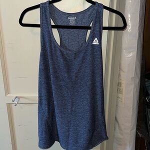 Workout tank women’s M
